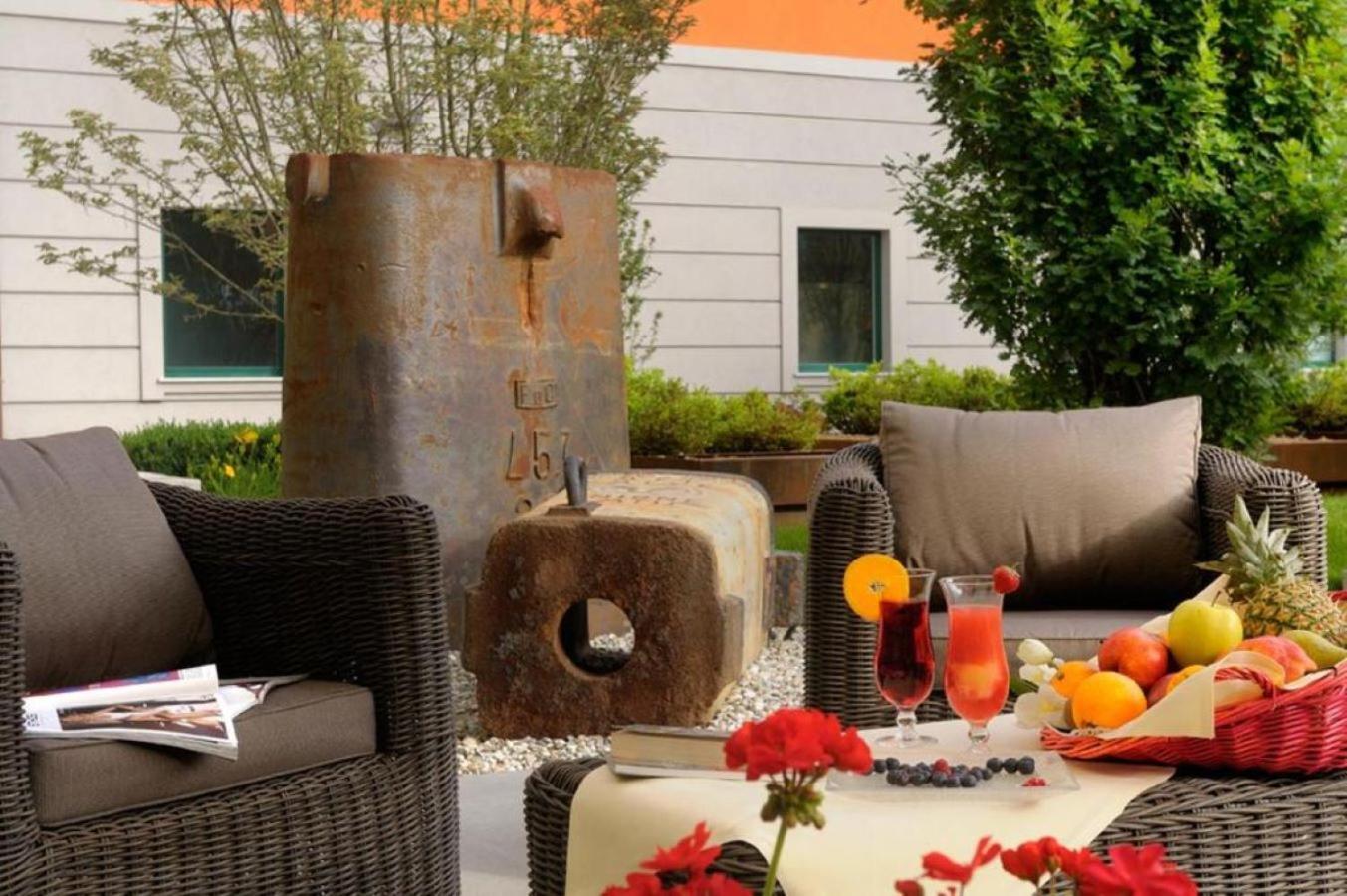 Best Western Falck Village Milano Sesto Sesto San Giovanni Exteriör bild